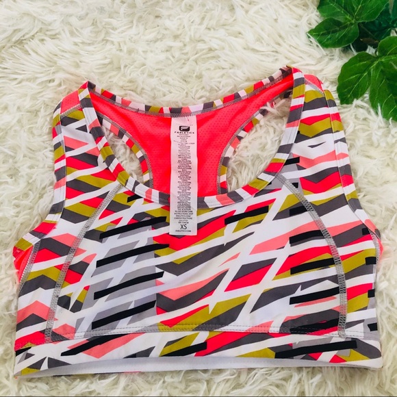 Fabletics Doon geometrical sport bra - Picture 3 of 7